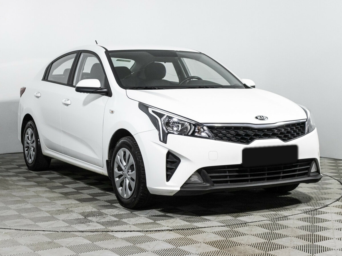 Kia Rio б/у, 2021, Механическая. Фото: #2