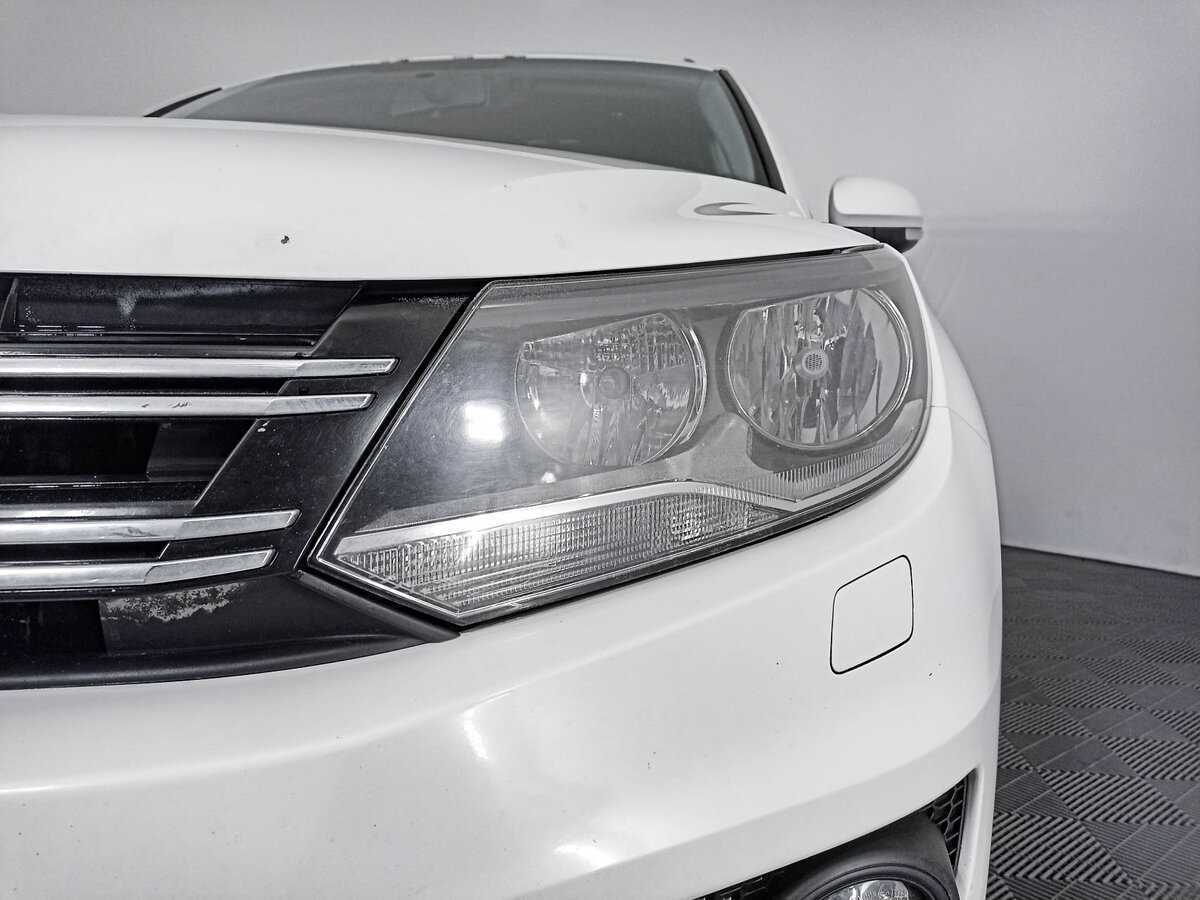Volkswagen Tiguan б/у, 2013, Механическая. Фото: #16