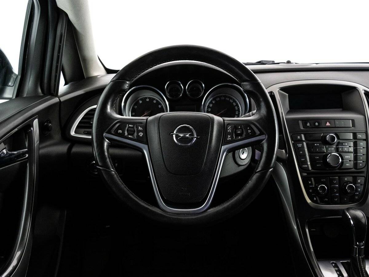 Opel Astra б/у, 2012, Автоматическая. Фото: #11