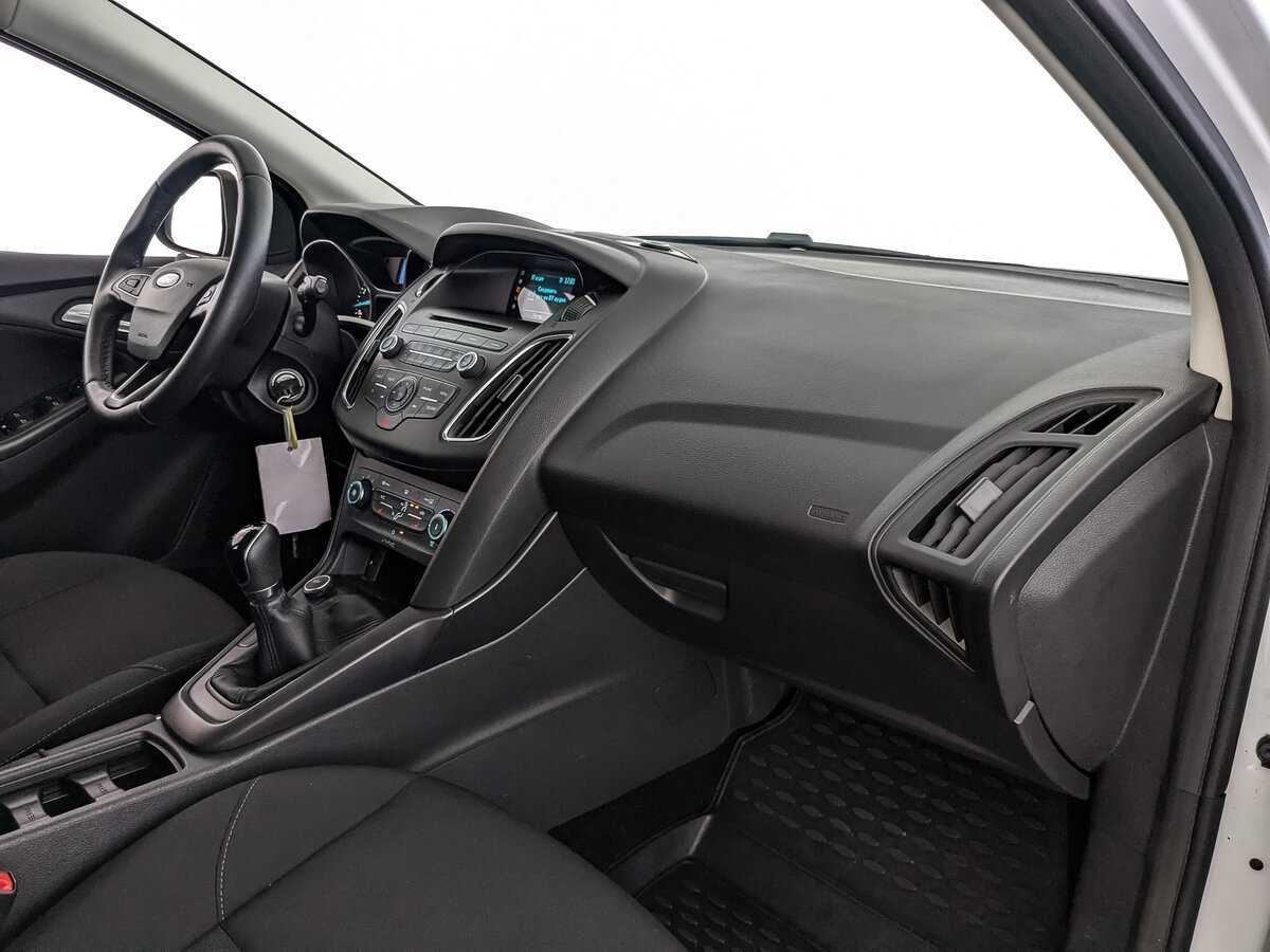 Ford Focus б/у, 2018, Механическая. Фото: #8