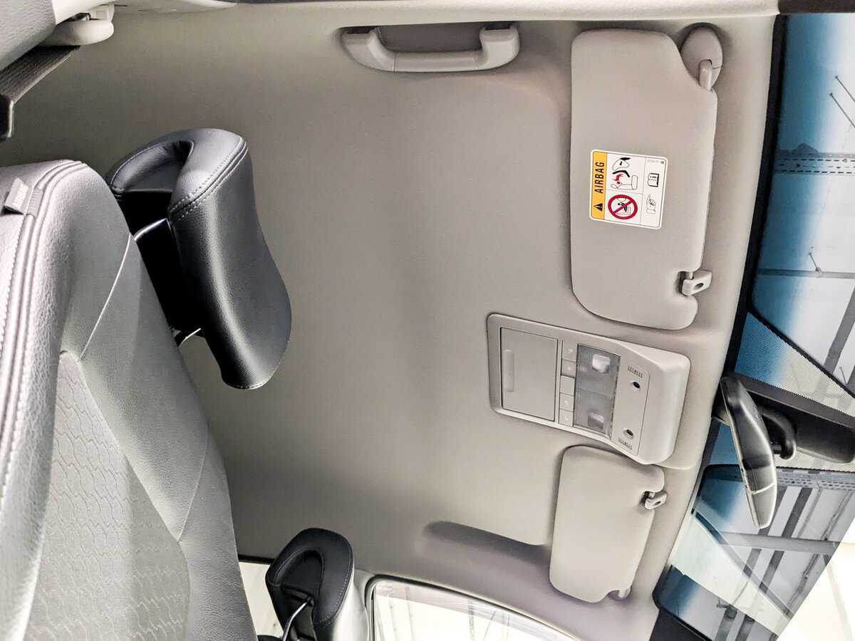 Chevrolet Captiva б/у, 2013, Автоматическая. Фото: #21