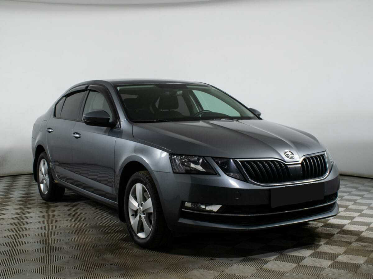 Skoda Octavia б/у, 2018, Автоматическая. Фото: #2