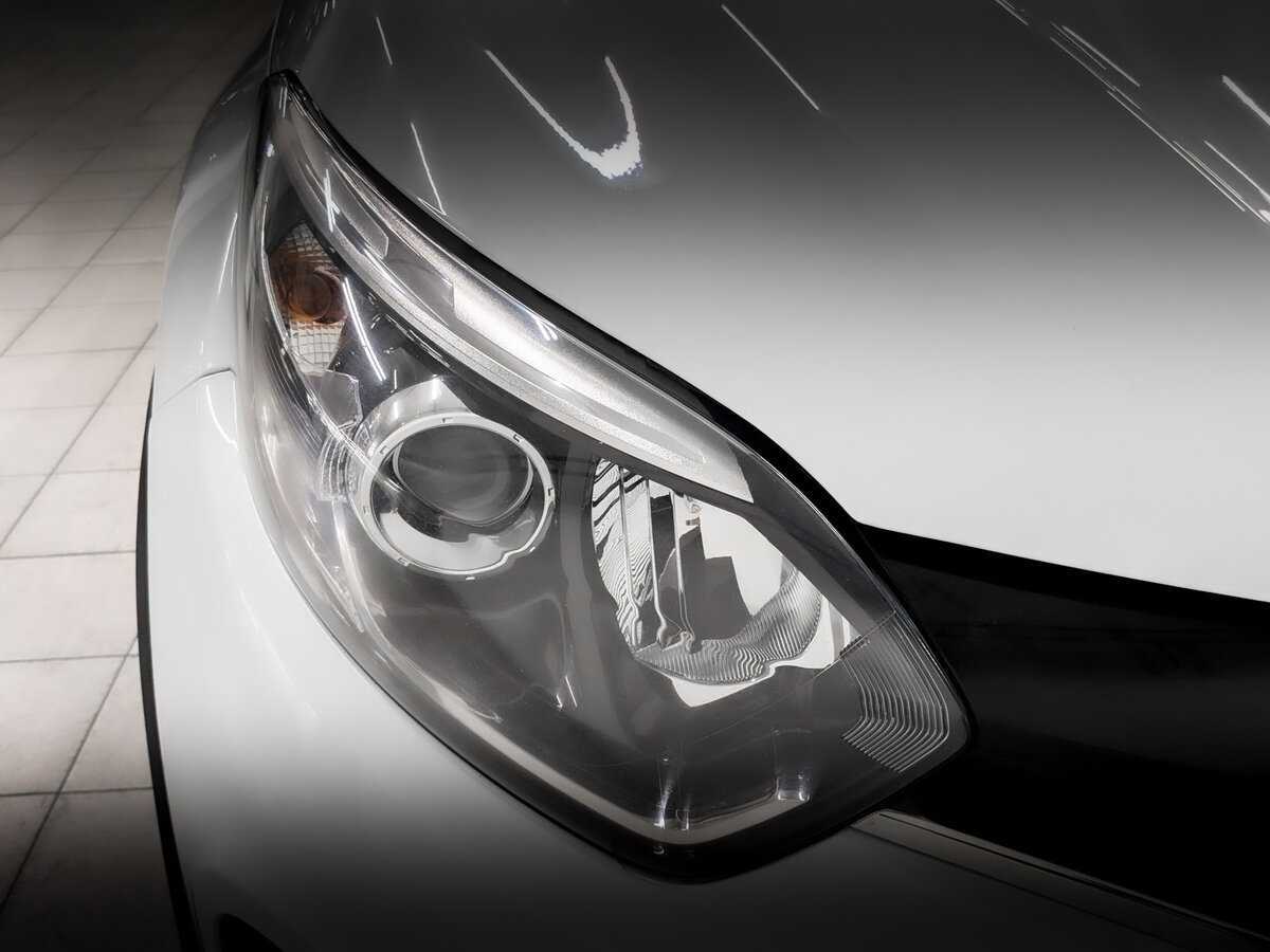 Renault Kaptur б/у, 2017, Автоматическая. Фото: #16