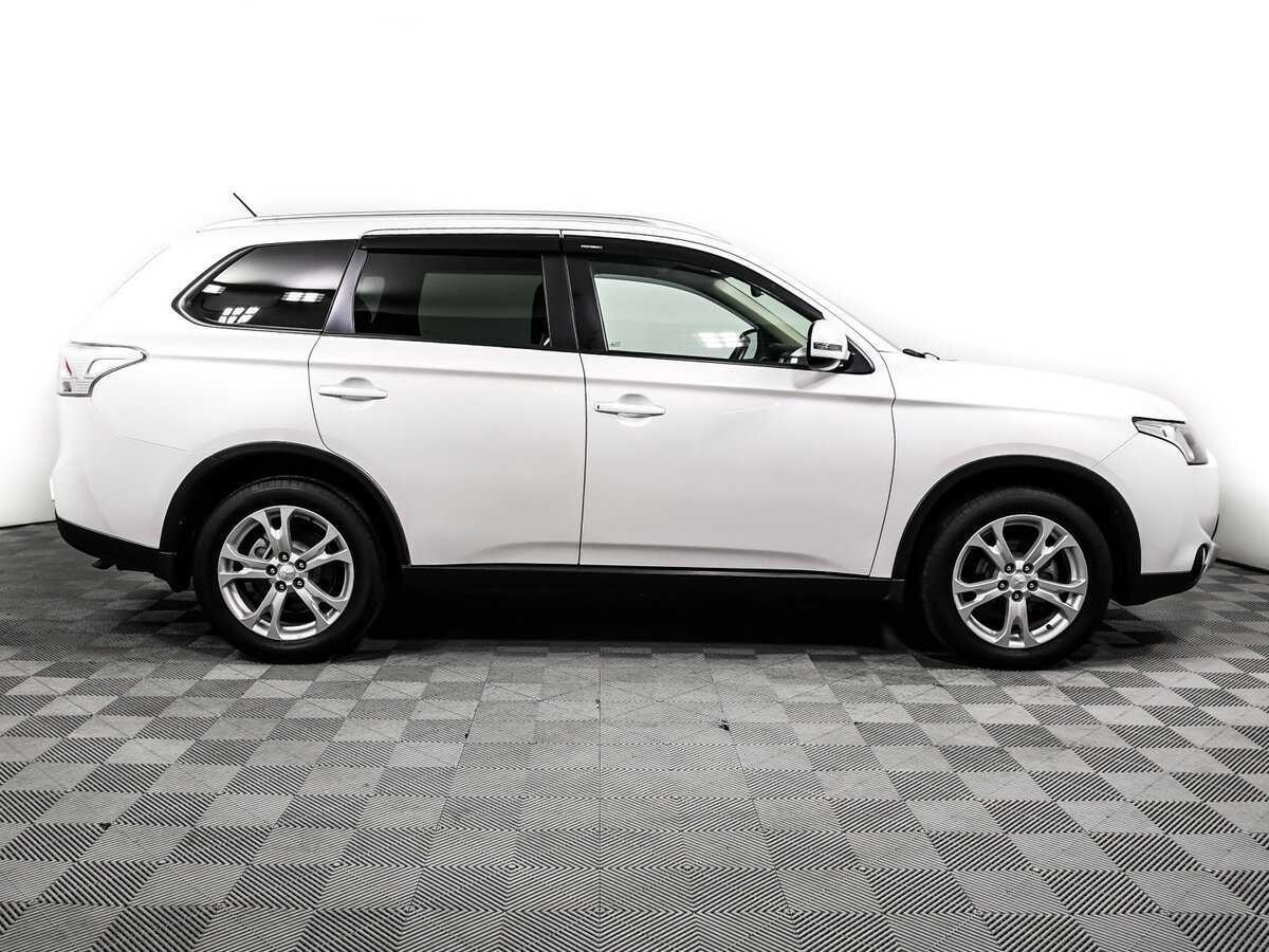 Mitsubishi Outlander б/у, 2014, Вариатор. Фото: #3