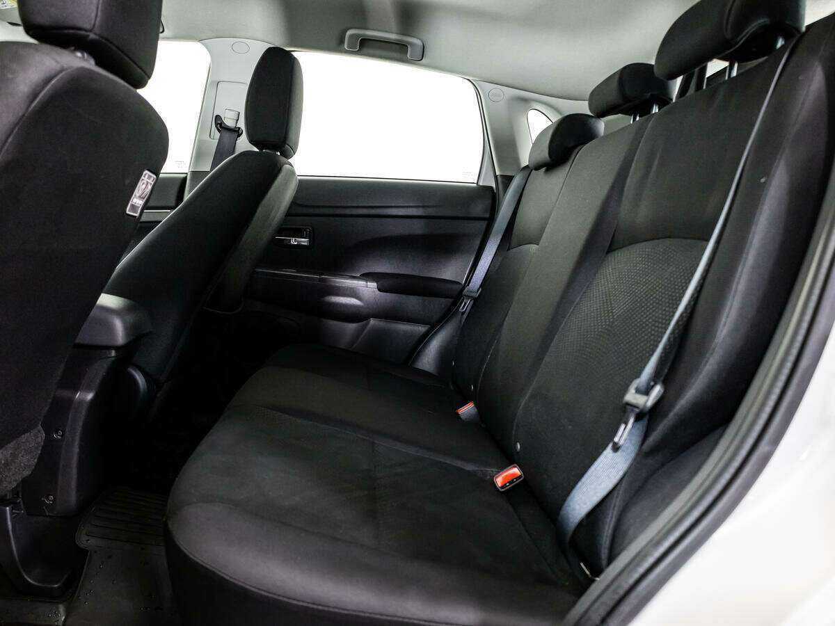 Mitsubishi ASX б/у, 2014, Механическая. Фото: #8