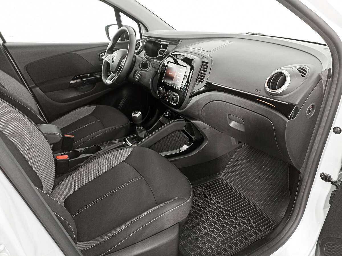 Renault Kaptur б/у, 2021, Механическая. Фото: #8