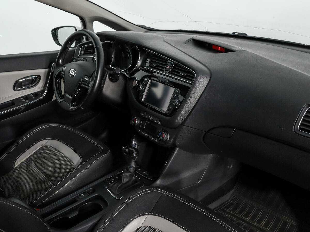 Kia Ceed б/у, 2016, Роботизированная. Фото: #12
