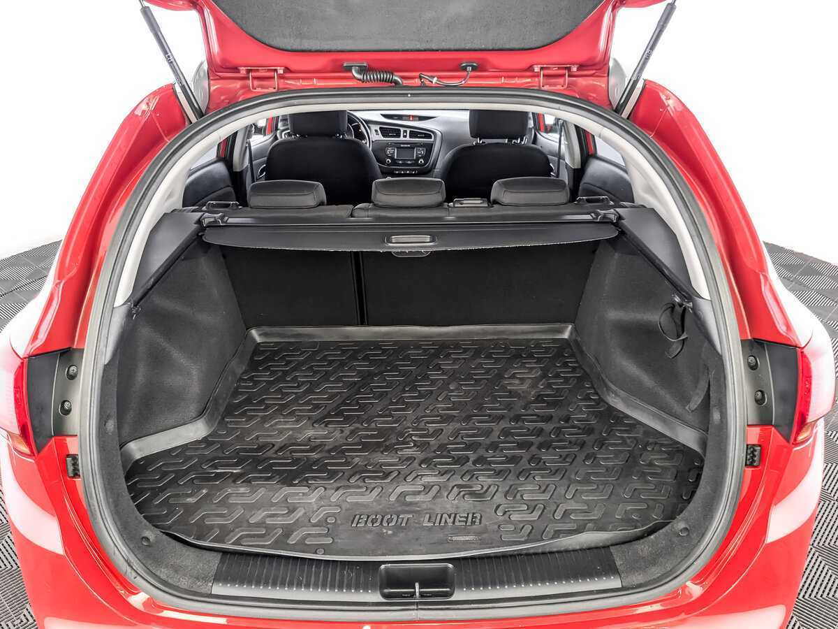 Kia Ceed б/у, 2014, Автоматическая. Фото: #9