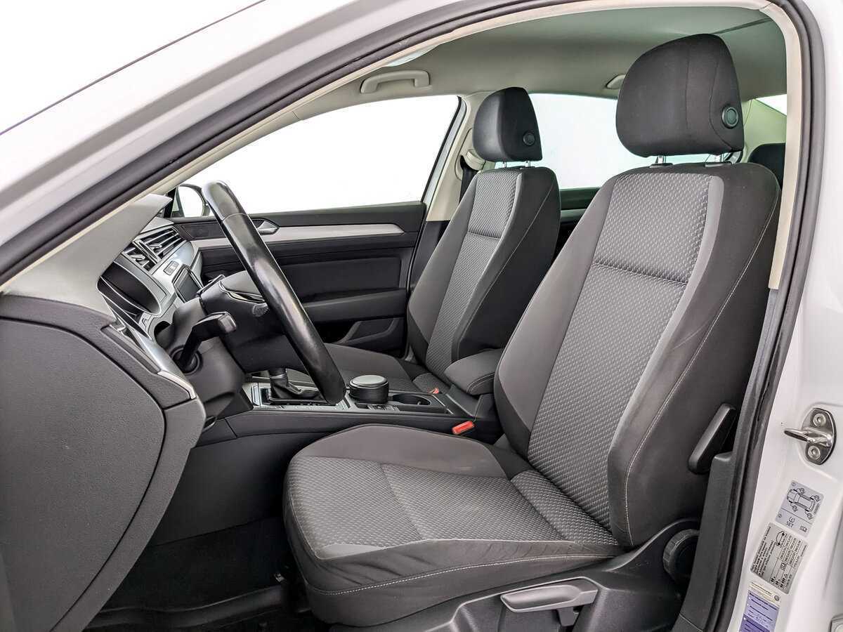 Volkswagen Passat б/у, 2016, Роботизированная. Фото: #17