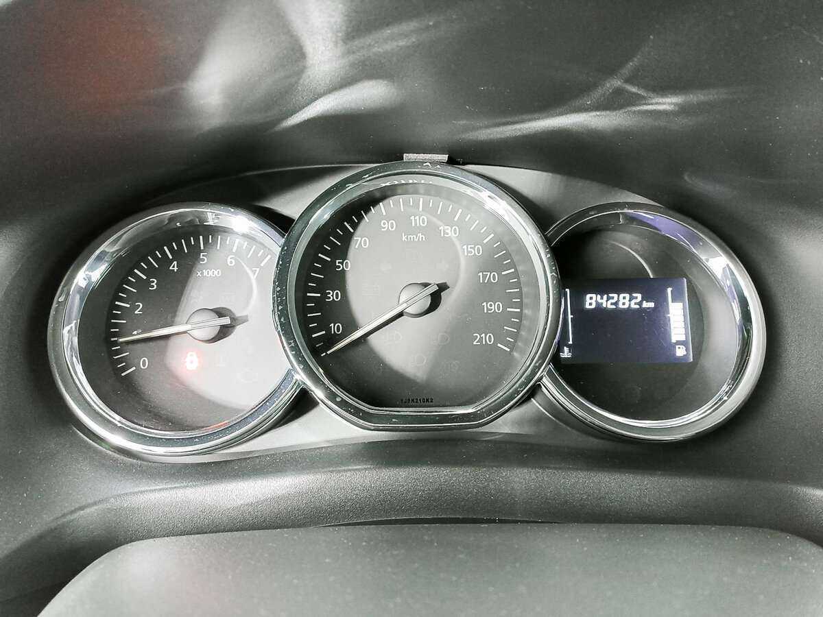 Renault Logan б/у, 2018, Механическая. Фото: #10