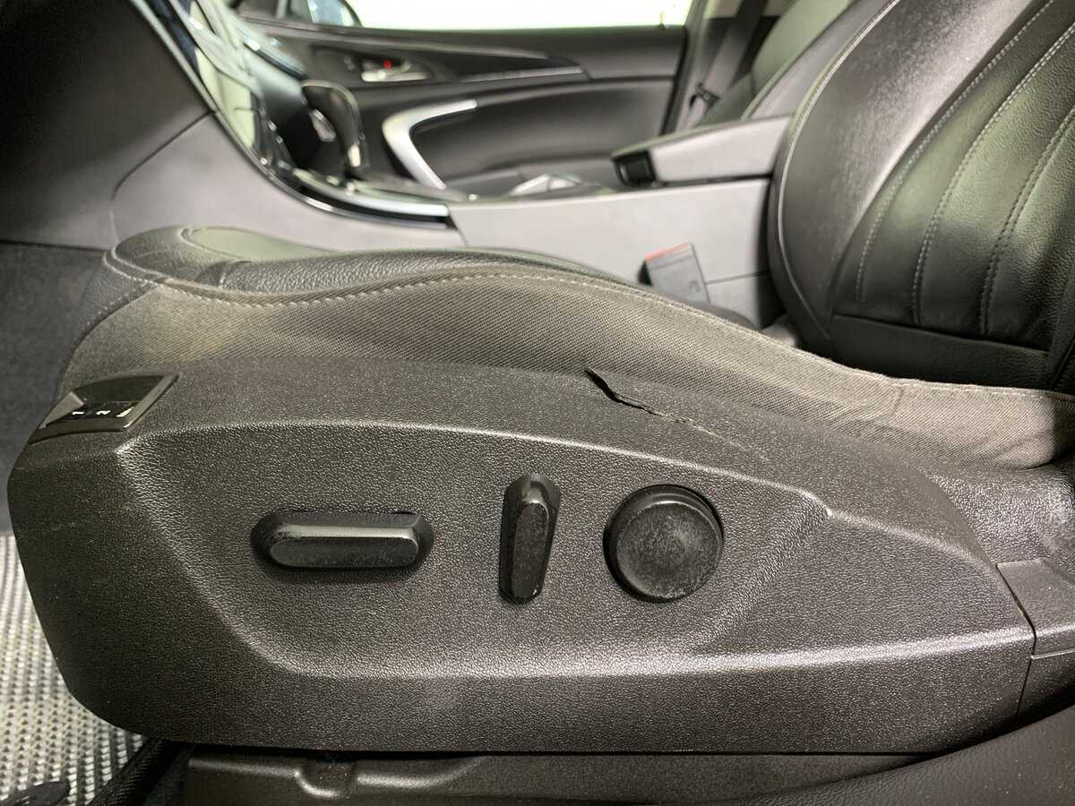 Opel Insignia б/у, 2014, Автоматическая. Фото: #15