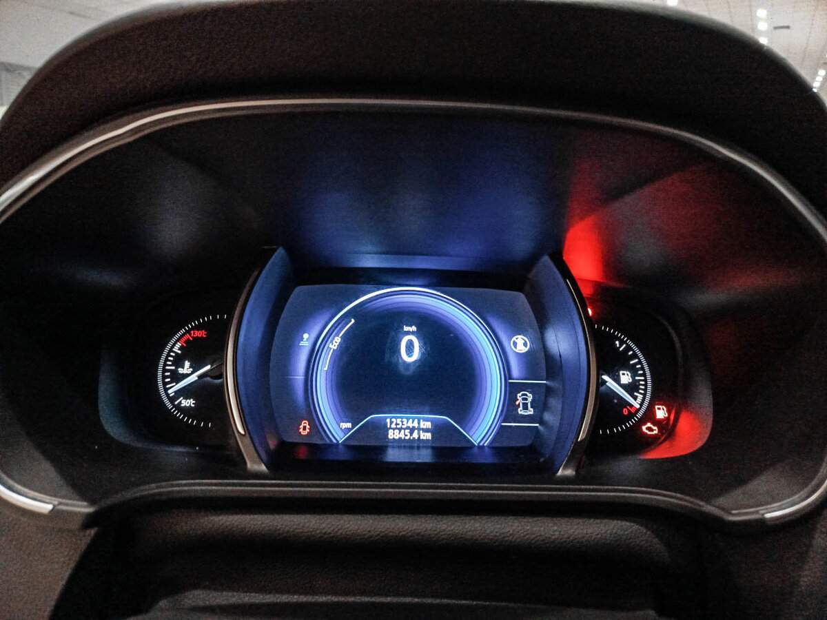 Renault Megane б/у, 2019, Механическая. Фото: #10