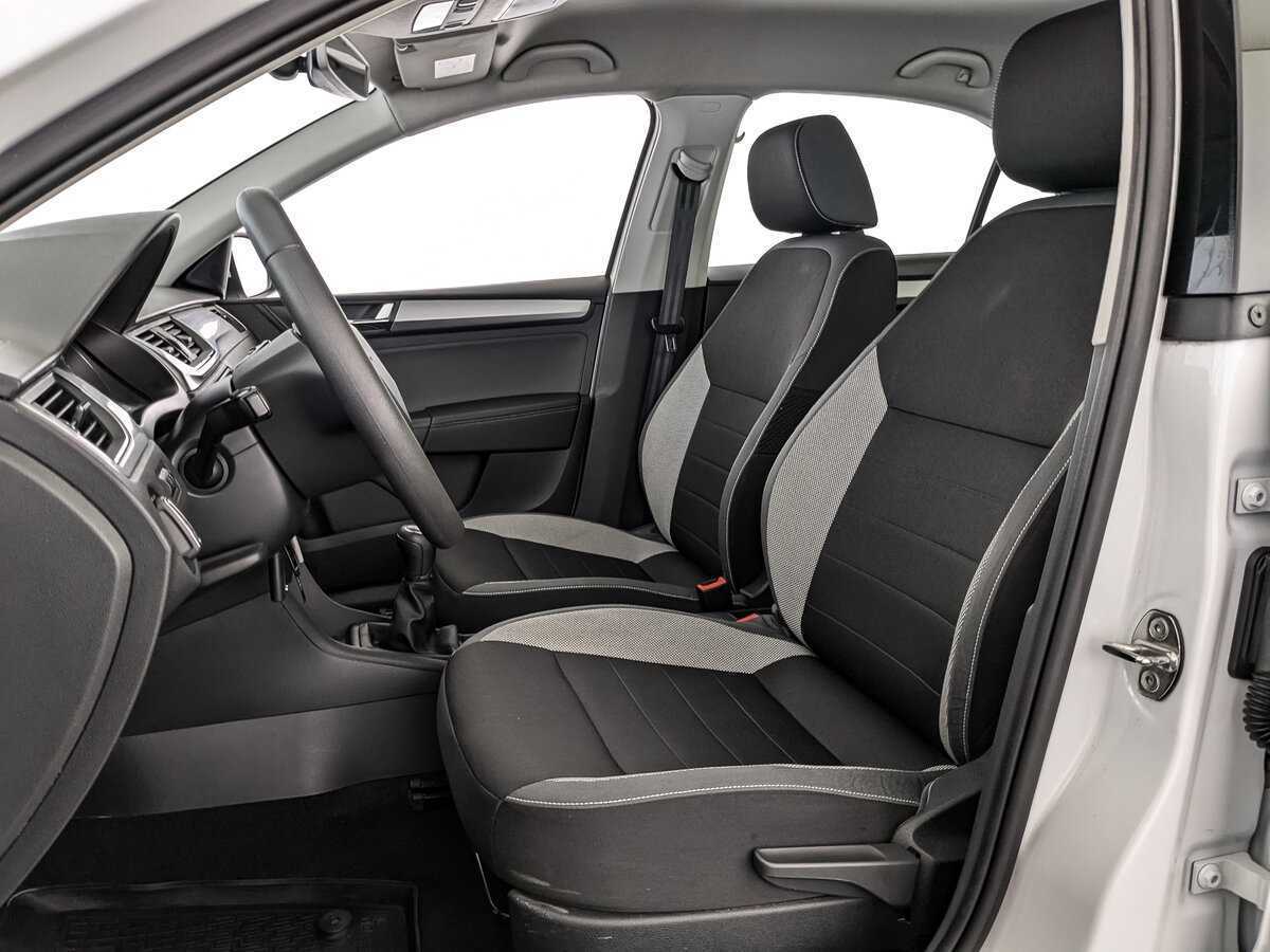 Skoda Rapid б/у, 2019, Механическая. Фото: #14