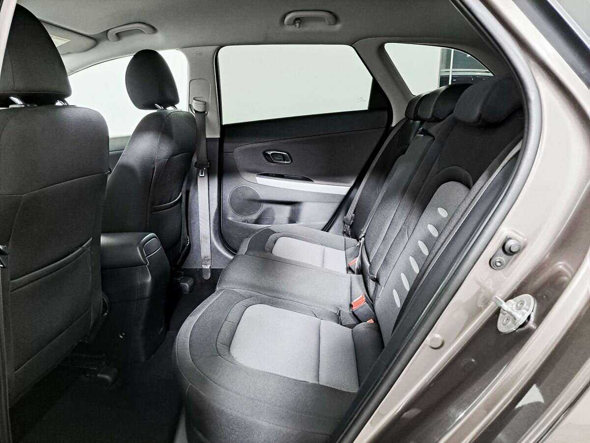 Kia Ceed б/у, 2015, Механическая. Фото: #9