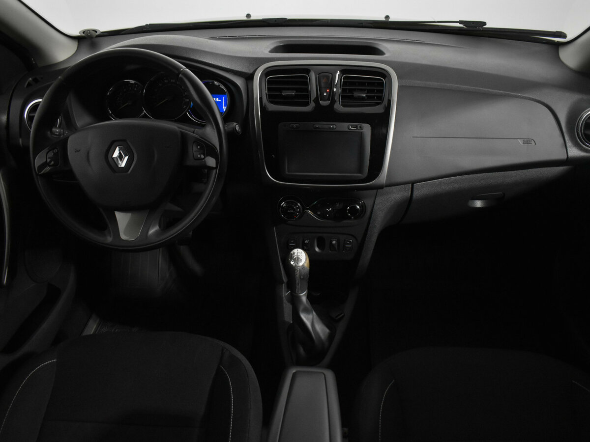 Renault Sandero б/у, 2016, Механическая. Фото: #9