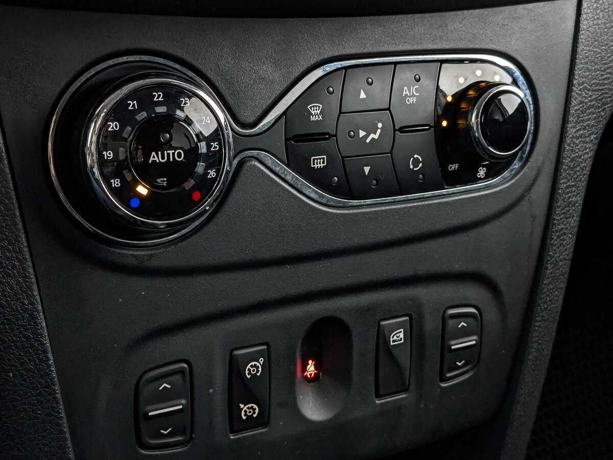 Renault Logan б/у, 2020, Механическая. Фото: #16