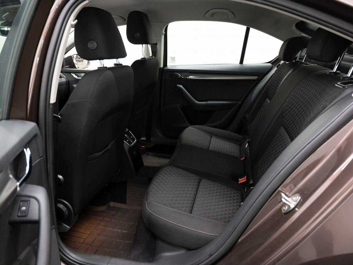 Skoda Octavia б/у, 2017, Автоматическая. Фото: #8