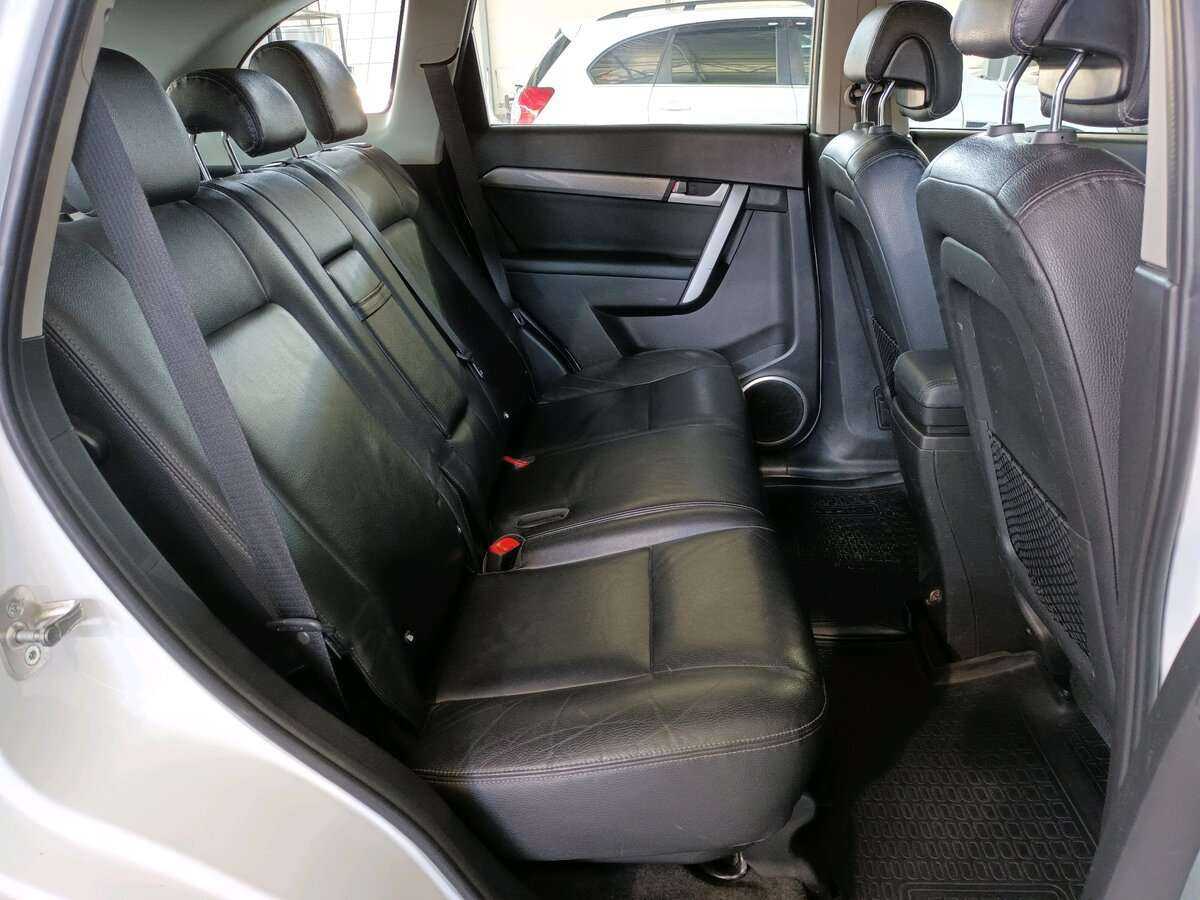Chevrolet Captiva б/у, 2013, Автоматическая. Фото: #16