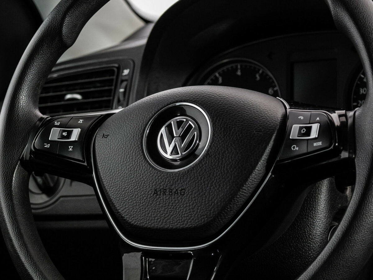 Volkswagen Polo б/у, 2016, Автоматическая. Фото: #8