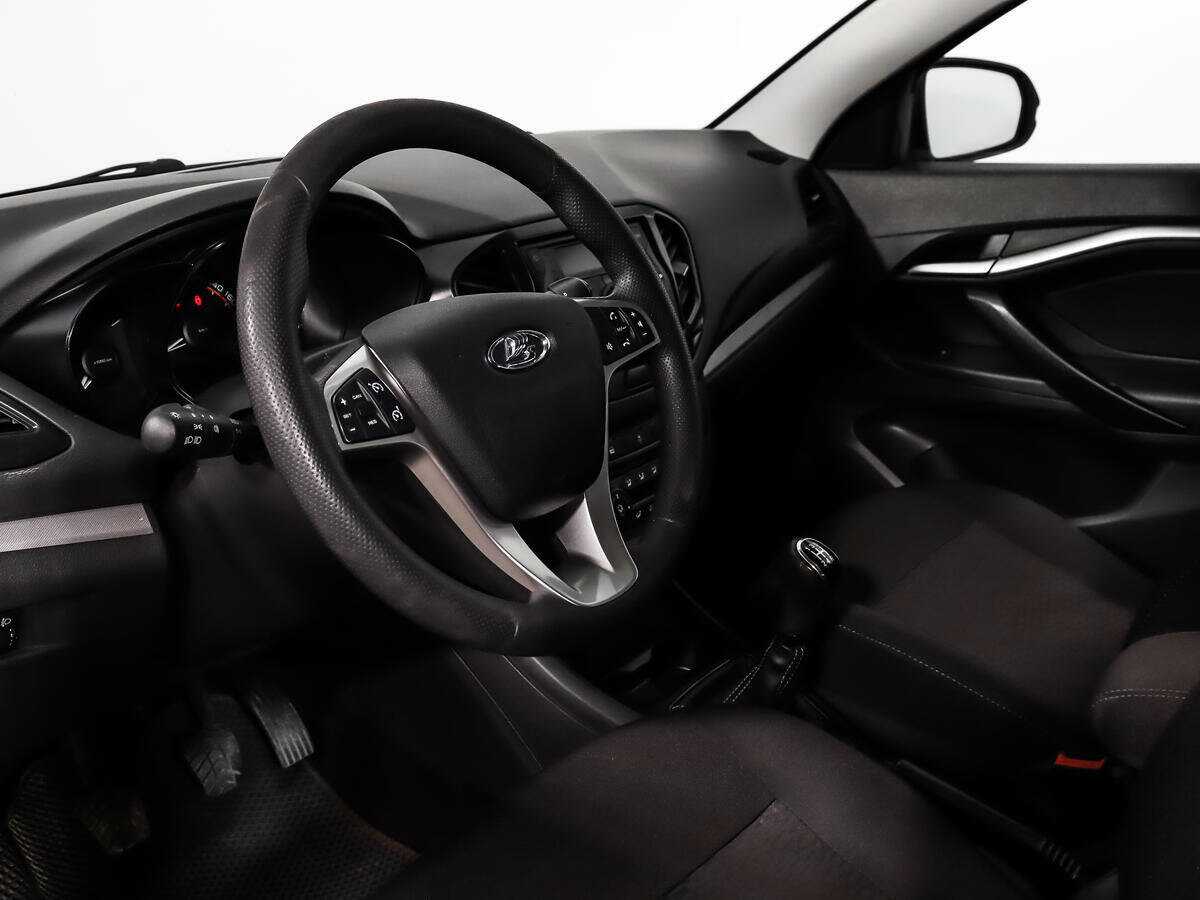 Lada (ВАЗ) Vesta б/у, 2019, Механическая. Фото: #8