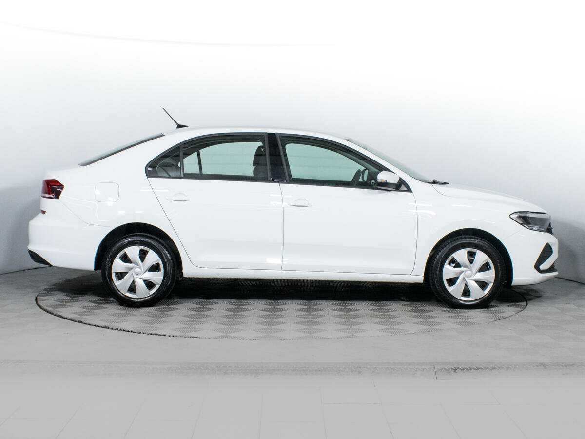 Volkswagen Polo б/у, 2020, Автоматическая. Фото: #3