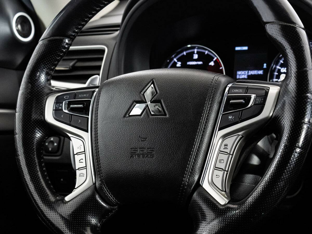 Mitsubishi Pajero Sport б/у, 2019, Автоматическая. Фото: #9