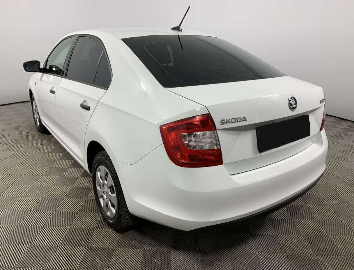 Skoda Rapid б/у, 2017, Механическая. Фото: #6