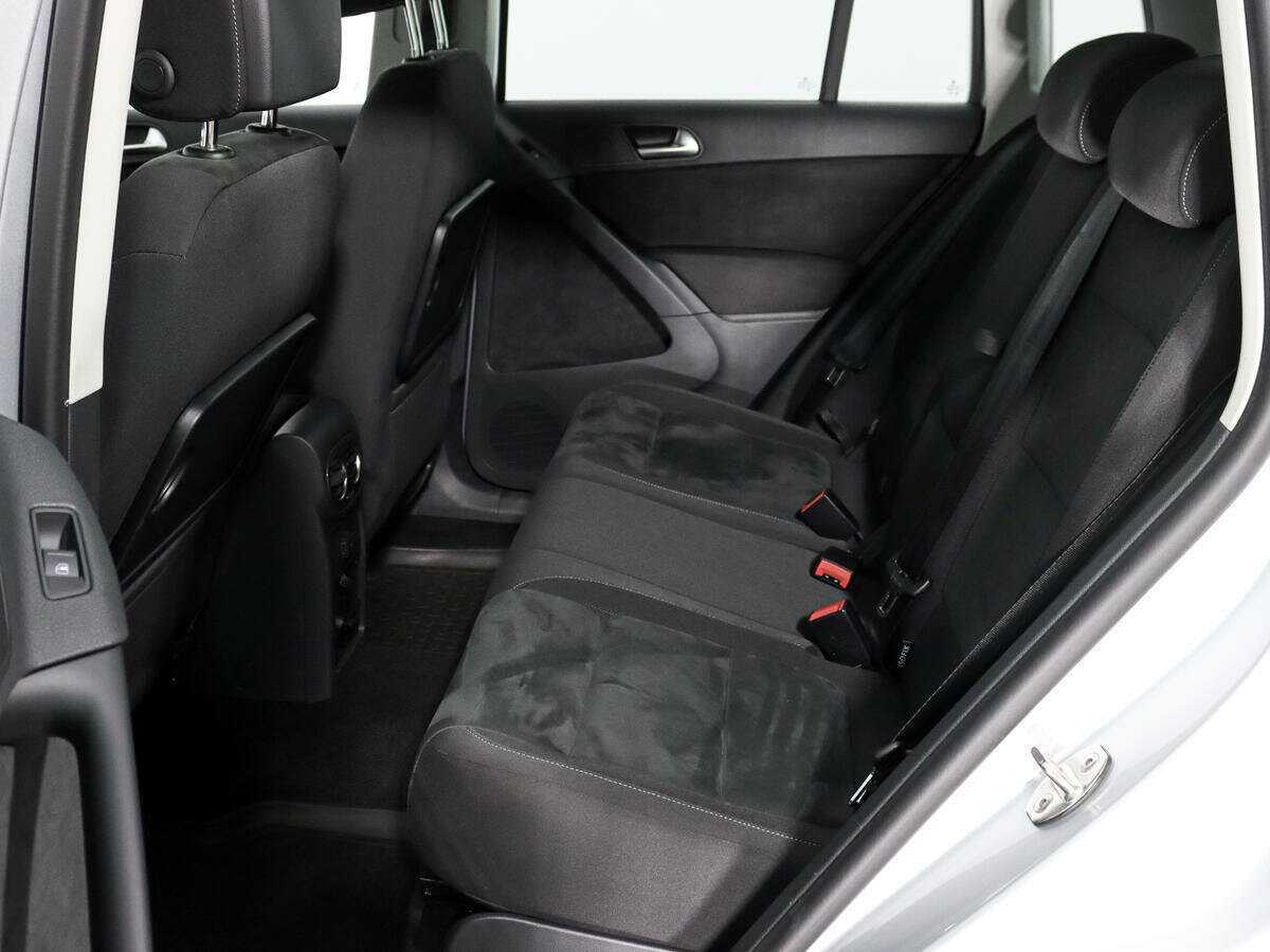 Volkswagen Tiguan б/у, 2016, Роботизированная. Фото: #7