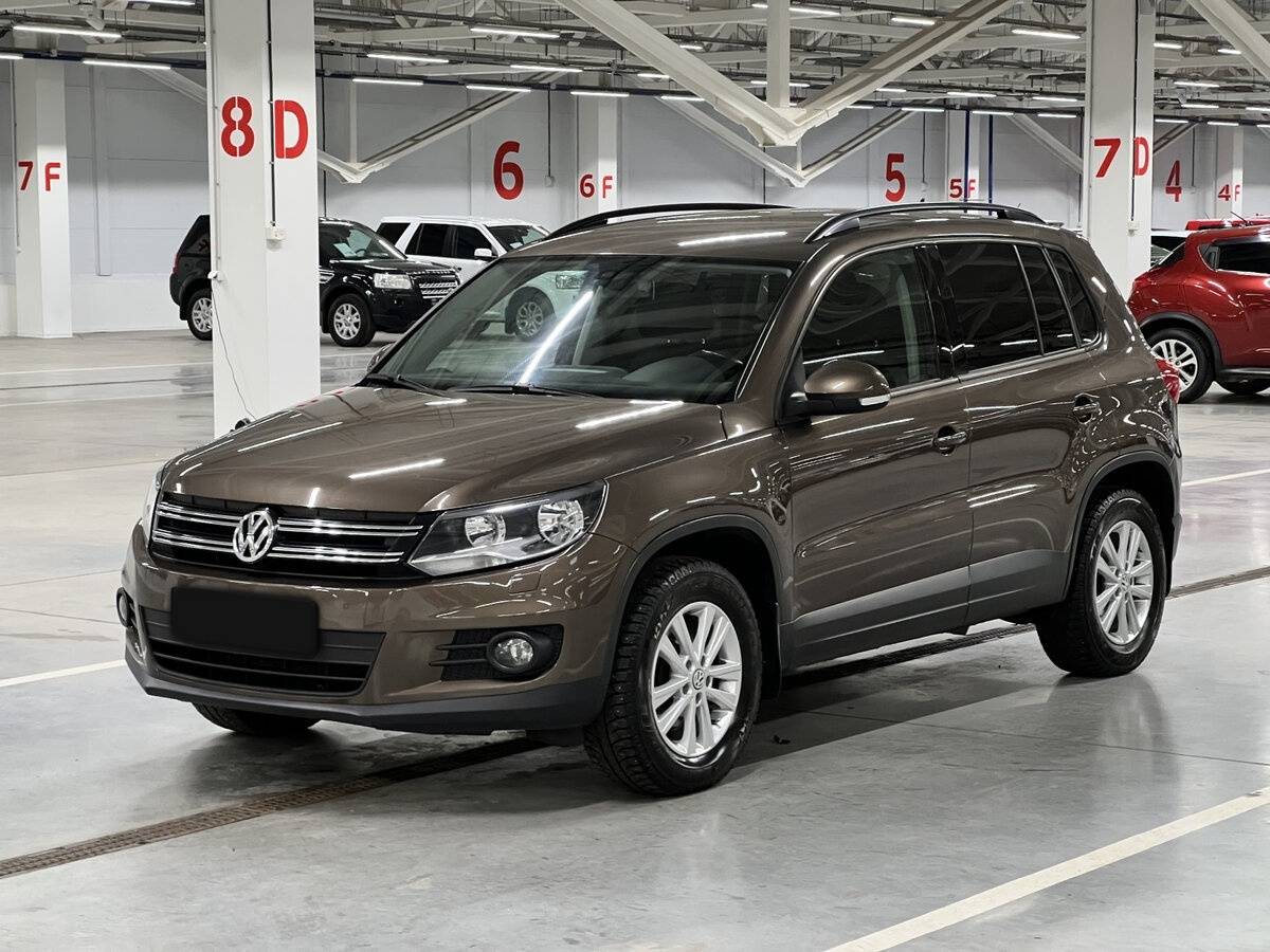 Volkswagen Tiguan б/у, 2014, Механическая. Посмотреть фото