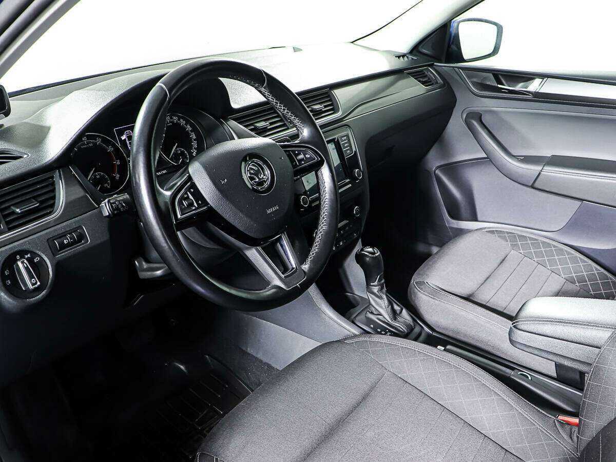 Skoda Rapid б/у, 2017, Роботизированная. Фото: #12