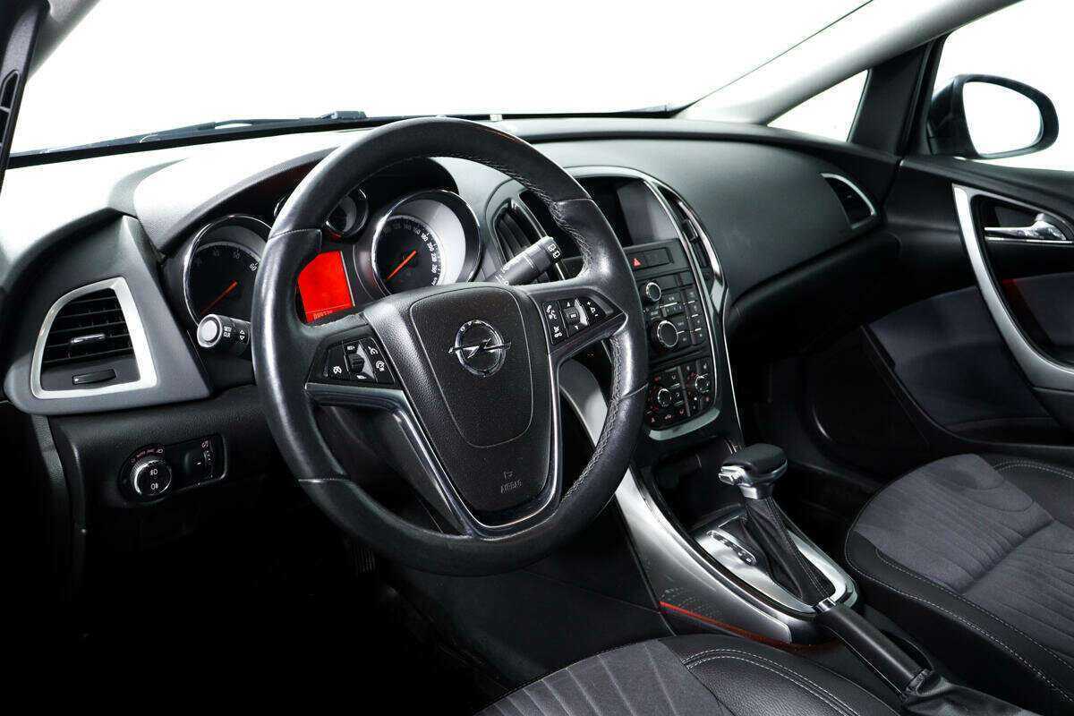 Opel Astra б/у, 2014, Автоматическая. Фото: #12