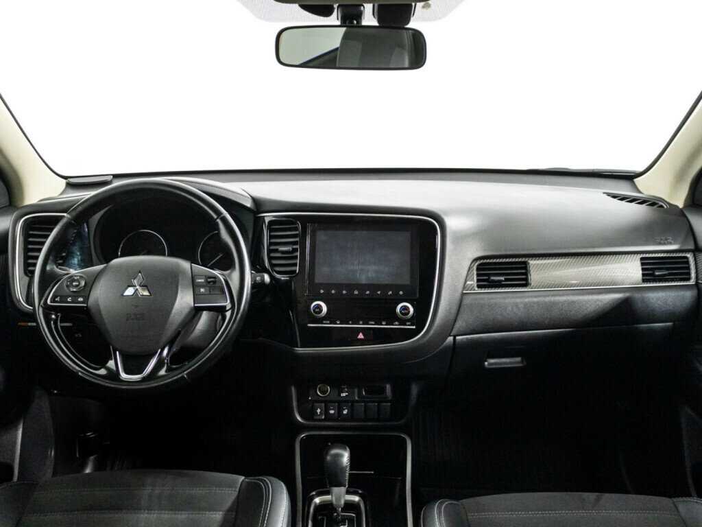Mitsubishi Outlander б/у, 2021, Вариатор. Фото: #12