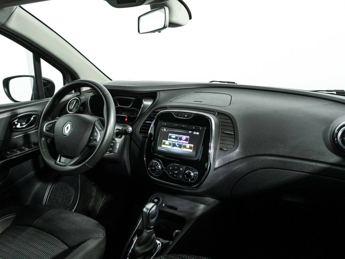 Renault Kaptur б/у, 2017, Автоматическая. Фото: #6