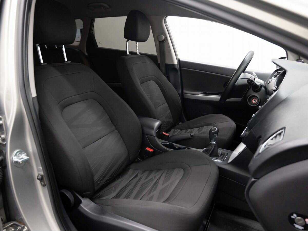 Kia Ceed б/у, 2013, Механическая. Фото: #11