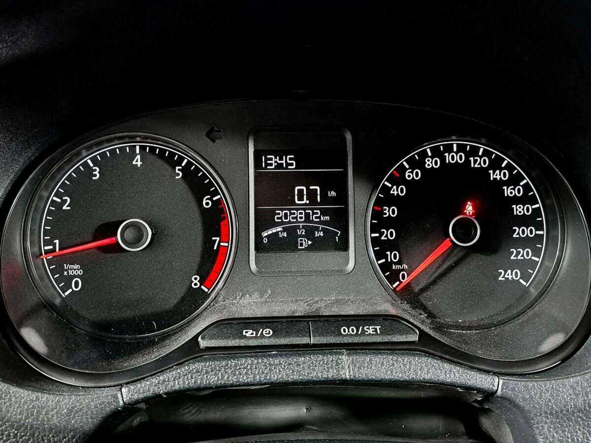 Volkswagen Polo б/у, 2016, Механическая. Фото: #8