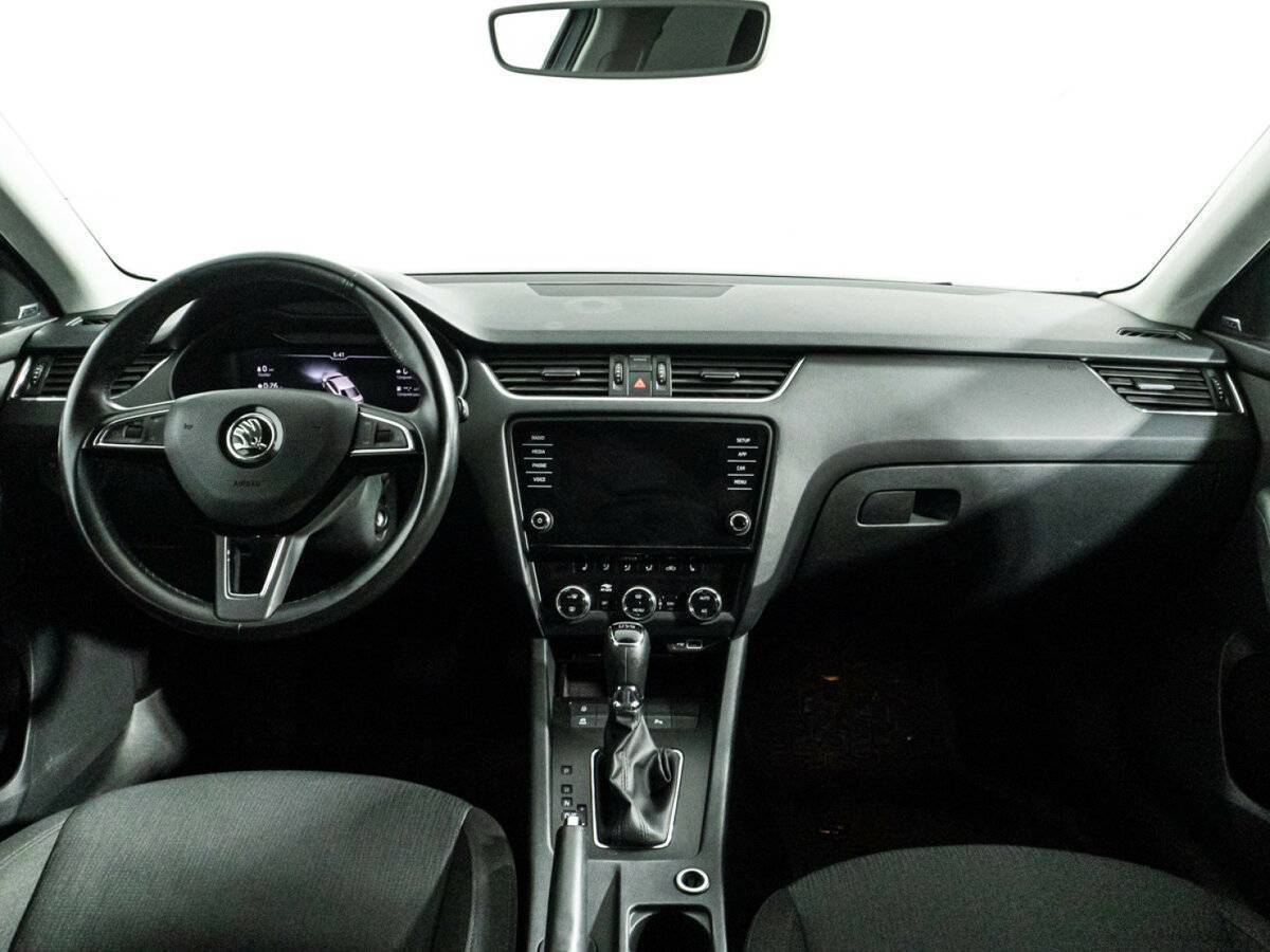 Skoda Octavia б/у, 2020, Роботизированная. Фото: #12