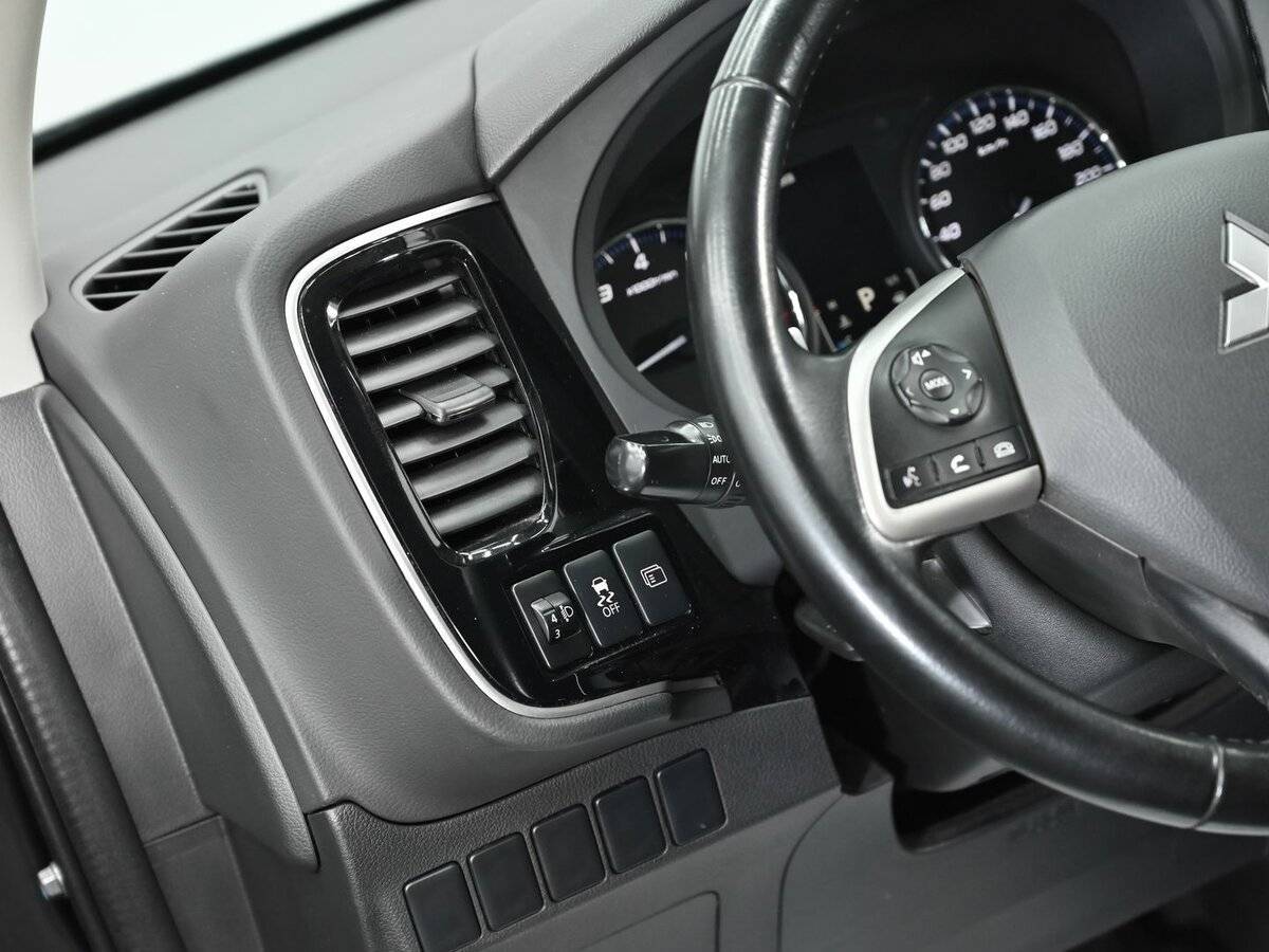 Mitsubishi Outlander б/у, 2014, Вариатор. Фото: #8