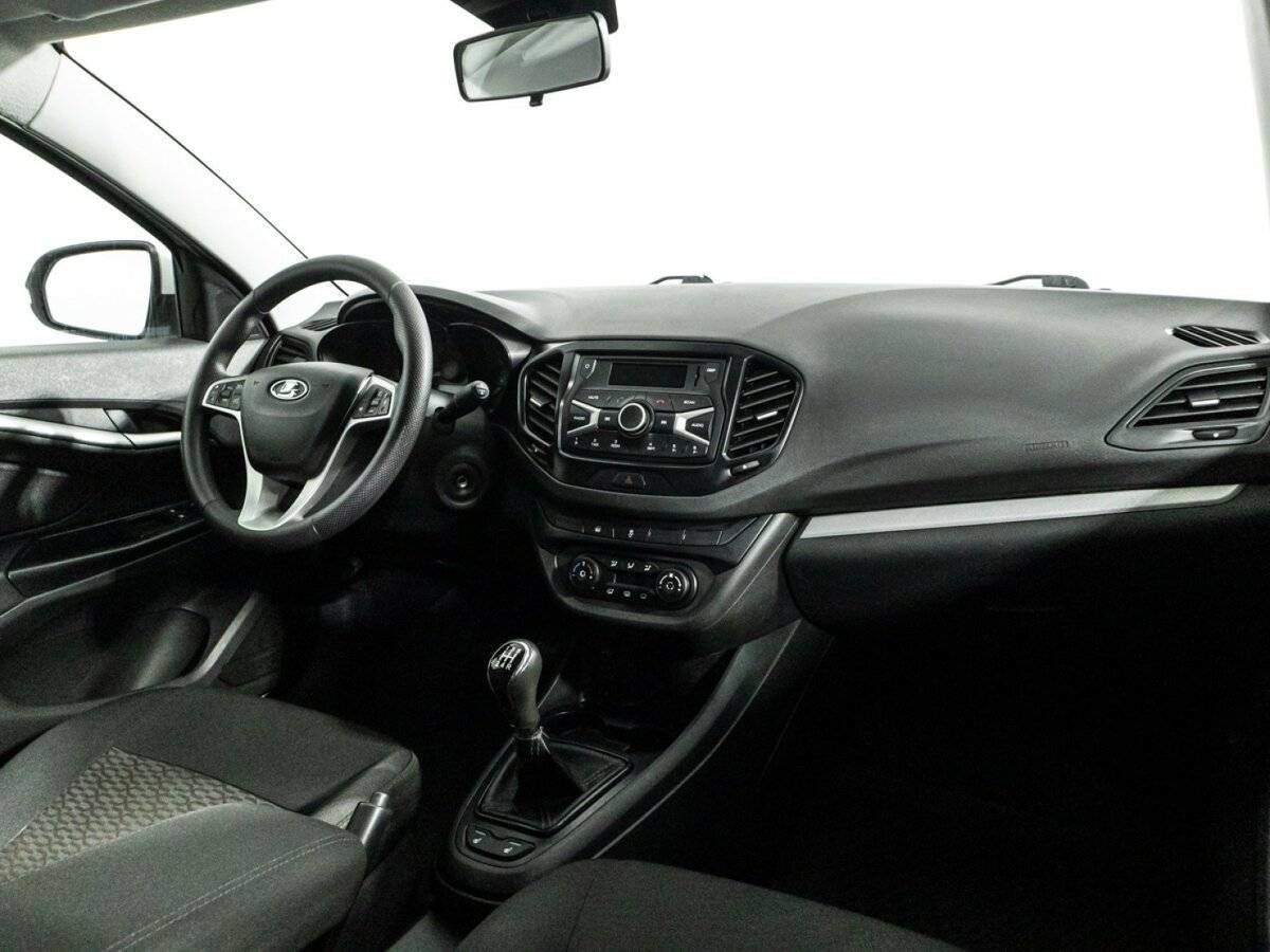 Lada (ВАЗ) Vesta б/у, 2019, Механическая. Фото: #8