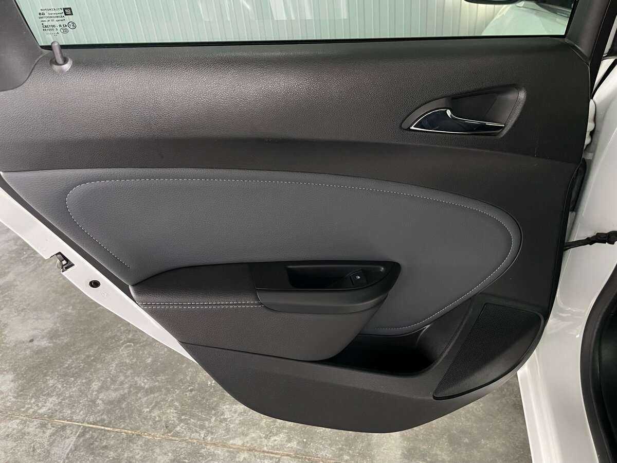 Opel Astra б/у, 2014, Автоматическая. Фото: #20