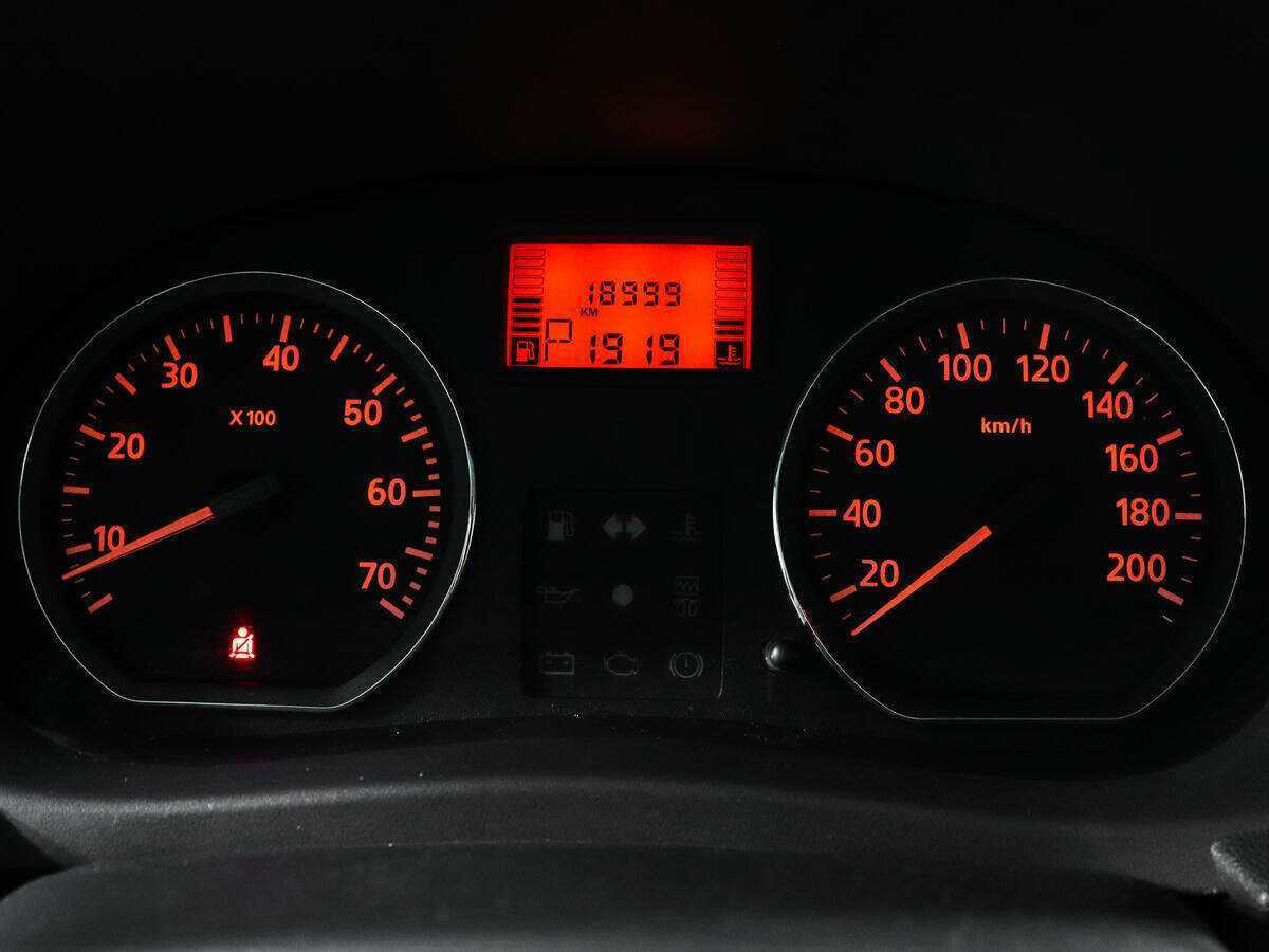 Nissan Almera б/у, 2018, Автоматическая. Фото: #8