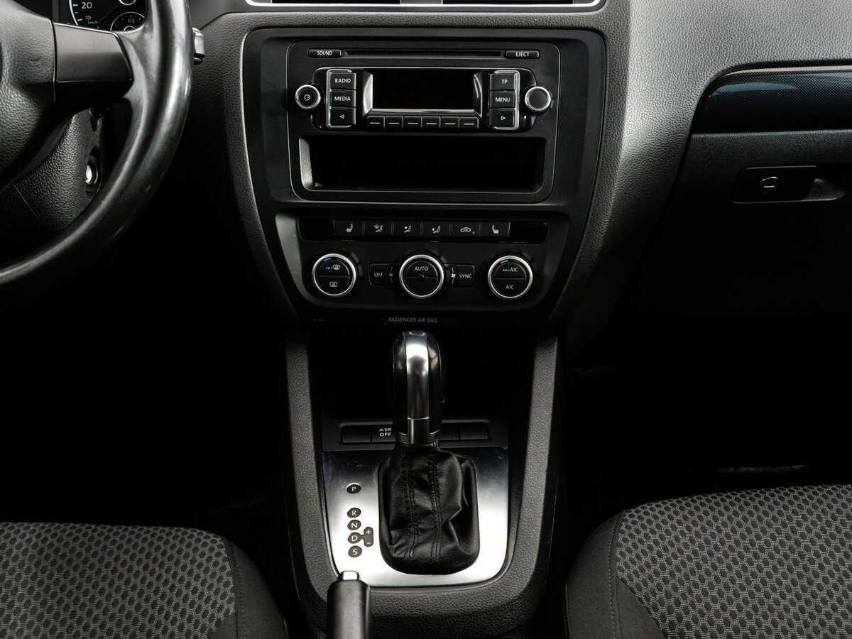 Volkswagen Jetta б/у, 2012, Автоматическая. Фото: #10