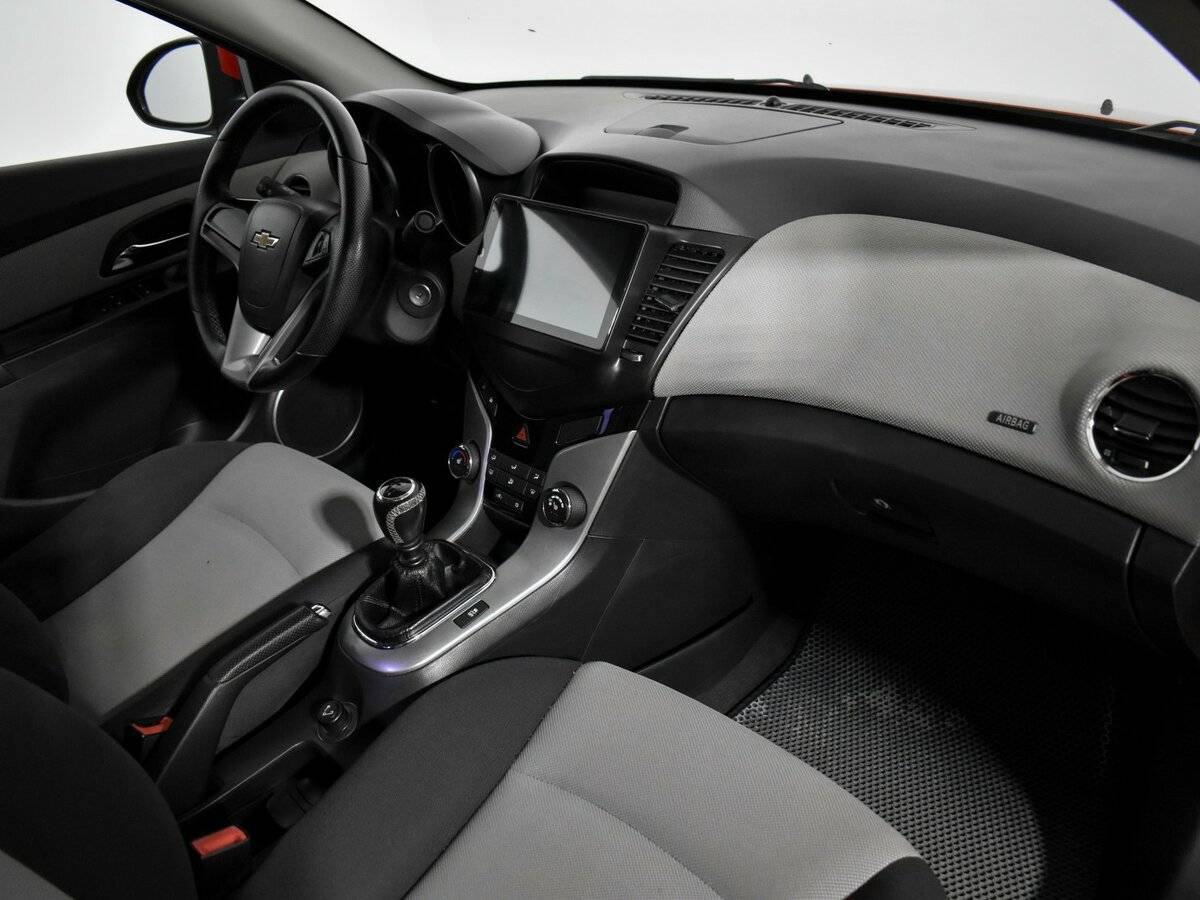 Chevrolet Cruze б/у, 2012, Механическая. Фото: #11