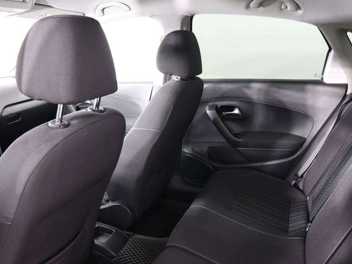 Volkswagen Polo б/у, 2019, Автоматическая. Фото: #10