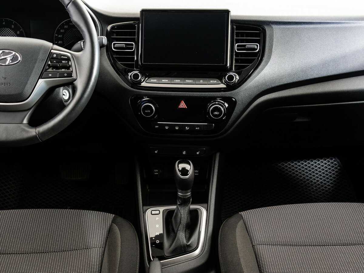 Hyundai Solaris б/у, 2022, Автоматическая. Фото: #9