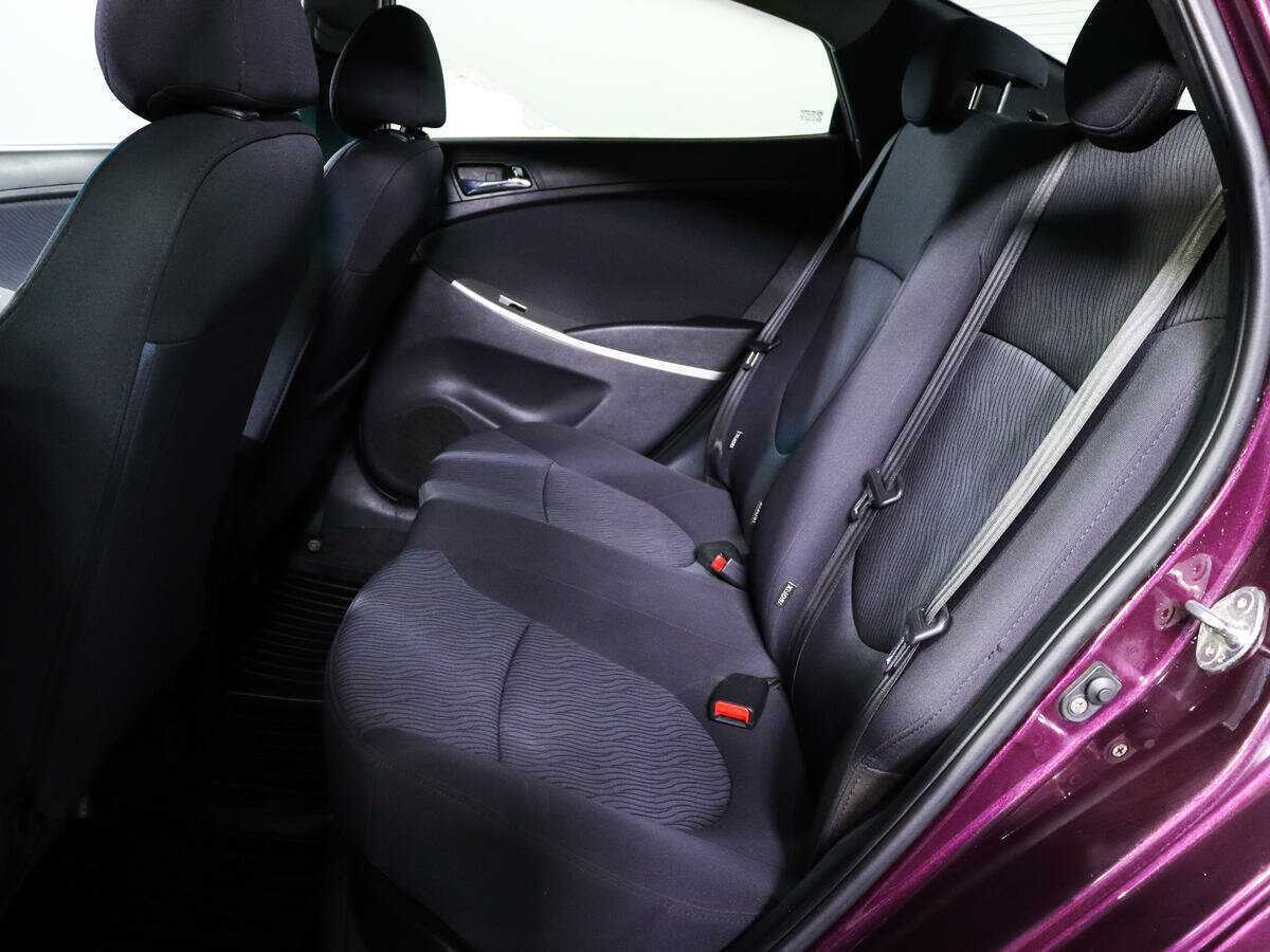 Hyundai Solaris б/у, 2012, Автоматическая. Фото: #9