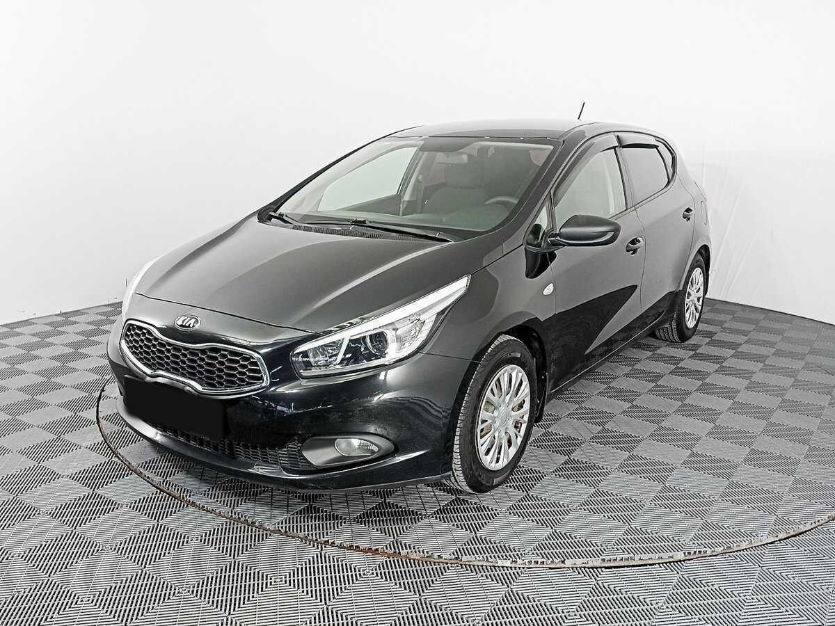 Kia Ceed б/у, 2015, Механическая. Фото: #0