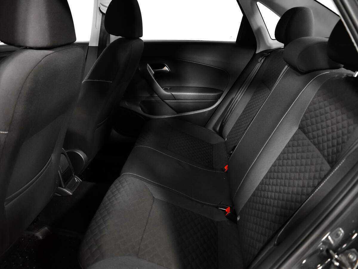 Volkswagen Polo б/у, 2018, Автоматическая. Фото: #9