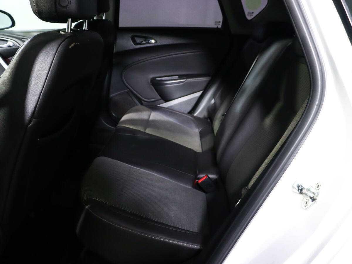 Opel Astra б/у, 2013, Автоматическая. Фото: #7