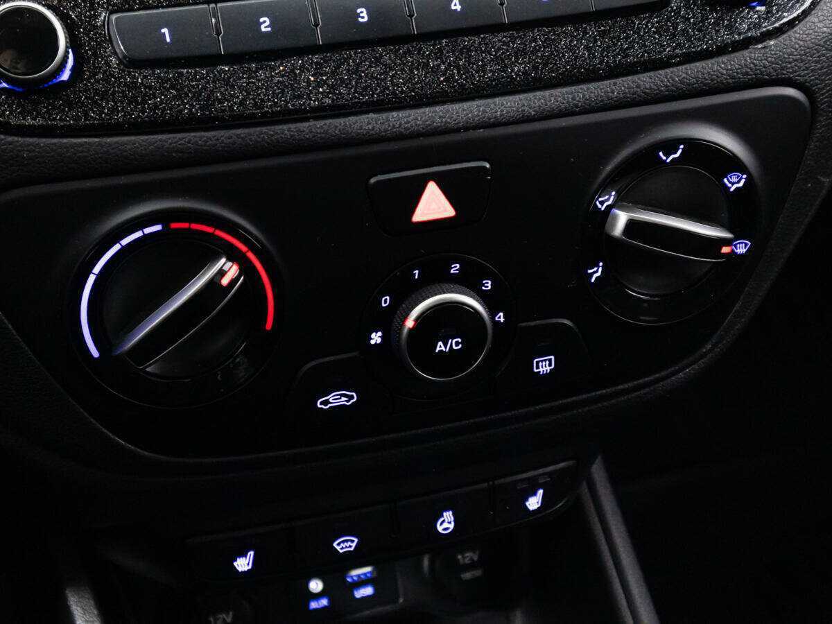 Hyundai Solaris б/у, 2018, Автоматическая. Фото: #15