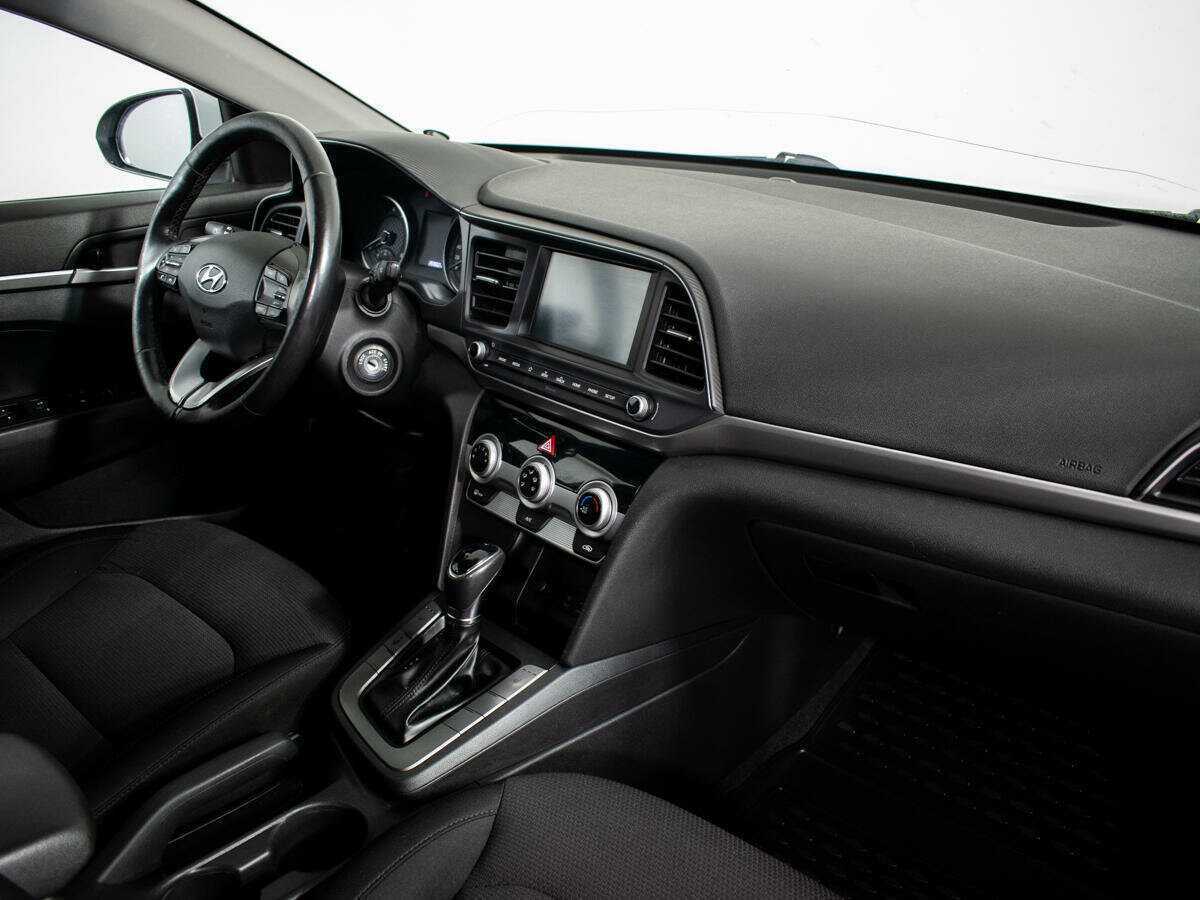 Hyundai Elantra б/у, 2019, Автоматическая. Фото: #8